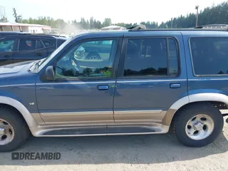 1998 Ford Explorer XLT z VIN 1FMZU35P3WZB28624, wystawiony jako IAAI lot #42142177 z przebiegiem 208 589 mil mil oraz . Historia ofert i sprzedaży dostępna na DreamBid. Obrazek 14.