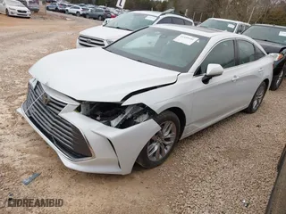 2019 Toyota Avalon XLE with VIN 4T1BZ1FB7KU012649, listed as a IAAI auction lot 41459101 with NaN miles. Bid and sale history available at carsss.com. Image 19.