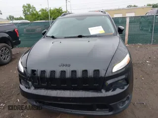 2016 Jeep Cherokee Latitude with VIN 1C4PJMCBXGW112540, listed as a IAAI auction lot 42336449 with 94,774 mi miles and . Bid and sale history available at DreamBid. Image 12.