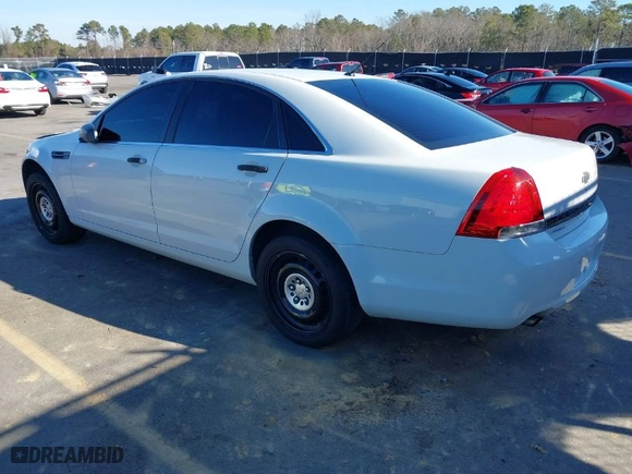 2015 Chevrolet Caprice Police Patrol Vehicle Police with VIN 6G3NS5U30FL132672, listed as a IAAI auction lot 41435425 with 164,928 mi miles. Bid and sale history available at carsss.com. Image 3.
