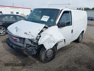 1998 GMC Safari Cargo with VIN 1GTDM19W5WB533168, listed as a IAAI auction lot 41402938 with 239,070 mi miles. Bid and sale history available at carsss.com. Image 17.