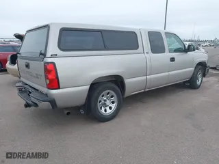 2006 Chevrolet Silverado 1500 LS with VIN 1GCEC19V86Z146071, listed as a IAAI auction lot 41853522 with 118,855 mi miles. Bid and sale history available at carsss.com. Image 4.