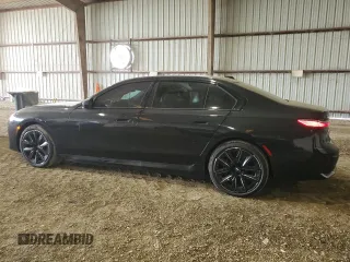 2024 BMW i7 eDrive50 z VIN WBY43EJ08RCS36524, wystawiony jako Copart lot #68248234 z przebiegiem 46 mil mil oraz Szkoda całkowita • Salvage title. Historia ofert i sprzedaży dostępna na DreamBid. Obrazek 2.