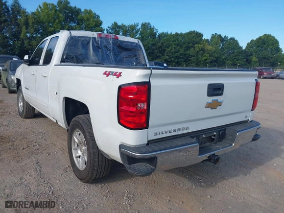 2018 Chevrolet Silverado 1500 LT with VIN 1GCVKREHXJZ314495, listed as a IAAI auction lot 40043813 with 158,597 mi miles. Bid and sale history available at carsss.com. Image 3.