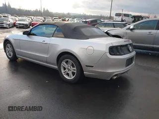 2014 Ford Mustang V6 with VIN 1ZVBP8EM4E5234101, listed as a IAAI auction lot 41285622 with Not Provided miles. Bid and sale history available at carsss.com. Image 3.