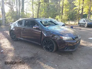 2012 Scion tC z VIN JTKJF5C73C3033952, wystawiony jako IAAI lot #40615908 z przebiegiem 204 694 mil mil oraz . Historia ofert i sprzedaży dostępna na DreamBid. Obrazek 1.