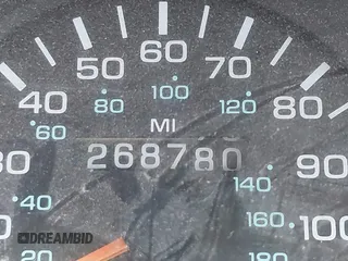 1996 Dodge Dakota с VIN 1B7GG23Y8TS617257, выставлен на аукционе IAAI как лот 42475399 с пробегом 268 780 миль миль и . История ставок и продаж доступна на DreamBid. Изображение 7.