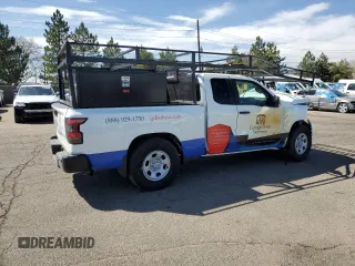 2024 Nissan Frontier S z VIN 1N6ED1CLXRN655690, wystawiony jako Copart lot #89017835 z przebiegiem 2 061 mil mil oraz Szkoda całkowita • Salvage title. Historia ofert i sprzedaży dostępna na DreamBid. Obrazek 3.
