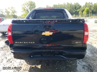 2012 Chevrolet Avalanche LS with VIN 3GNTKEE78CG127970, listed as a Copart auction lot 65225344 with 140,489 mi miles and Salvage Title. Bid and sale history available at carsss.com. Image 6.