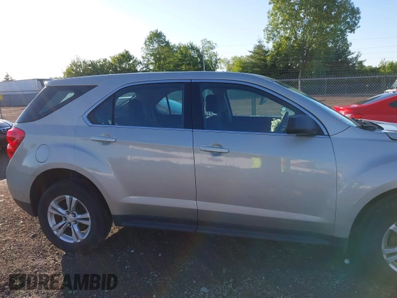 2013 Chevrolet Equinox LS z VIN 2GNALBEK0D1173231, wystawiony jako IAAI lot #42331429 z przebiegiem 282 203 mil mil oraz . Historia ofert i sprzedaży dostępna na DreamBid. Obrazek 13.
