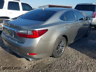 2016 Lexus ES 350 with VIN 58ABK1GG6GU033099, listed as a IAAI auction lot 41792779 with 143,306 mi miles. Bid and sale history available at carsss.com. Image 4.