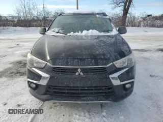 2017 Mitsubishi Outlander Sport SE z VIN JA4AJ4AWXHZ608461, wystawiony jako Copart lot #44396865 z przebiegiem 186 778 mil mil oraz Szkoda całkowita • Salvage title. Historia ofert i sprzedaży dostępna na DreamBid. Obrazek 5.