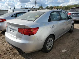 2010 Kia Forte EX with VIN KNAFU4A20A5844322, listed as a Copart auction lot 72323904 with 114,613 mi miles and Salvage Title. Bid and sale history available at carsss.com. Image 3.