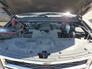 2018 Chevrolet Suburban LT with VIN 1GNSCHKC6JR122002, listed as a Copart auction lot 52034425 with Not provided miles and Salvage title. Bid and sale history available at DreamBid. Image 12.
