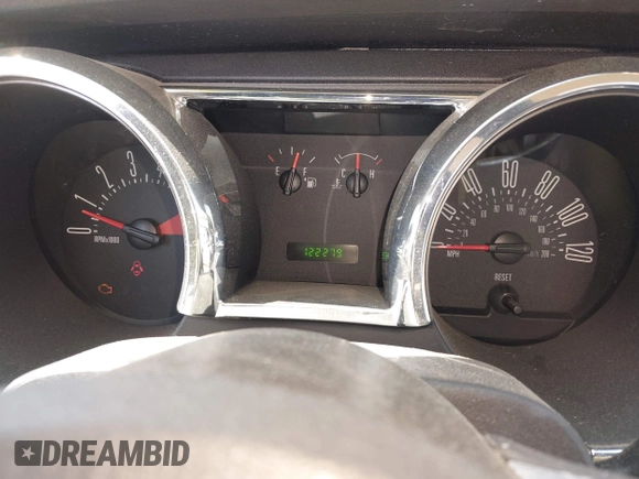 2007 Ford Mustang Deluxe with VIN 1ZVFT80N175341171, listed as a IAAI auction lot 42637888 with 122,279 mi miles and . Bid and sale history available at DreamBid. Image 7.