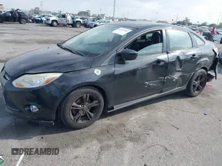 2012 Ford Focus SE with VIN 1FAHP3F27CL392394, listed as a IAAI auction lot 41909902 with 81,703 mi miles. Bid and sale history available at carsss.com. Image 2.