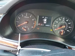 2017 Kia Cadenza Premium with VIN KNALB4J15H5039457, listed as a Copart auction lot 85869424 with 160,922 mi miles and Clean Title. Bid and sale history available at carsss.com. Image 9.