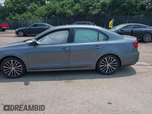 2015 Volkswagen Jetta SE with VIN 3VWD17AJ3FM400653, listed as a IAAI auction lot 42436240 with 149,022 mi miles and . Bid and sale history available at DreamBid. Image 15.