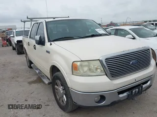 2007 Ford F-150 XLT z VIN 1FTPW12VX7FA74304, wystawiony jako IAAI lot #42144802 z przebiegiem 336 348 mil mil oraz . Historia ofert i sprzedaży dostępna na DreamBid. Obrazek 1.