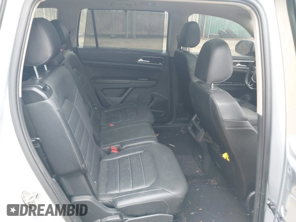 2019 Volkswagen Atlas SEL Premium with VIN 1V2NR2CA5KC507911, listed as a IAAI auction lot 41806967 with 70,618 mi miles and . Bid and sale history available at DreamBid. Image 8.
