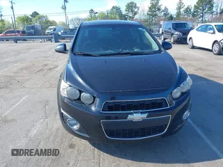 2014 Chevrolet Sonic LT with VIN 1G1JC6SB4E4151333, listed as a IAAI auction lot 41815985 with 112,123 mi miles. Bid and sale history available at carsss.com. Image 6.