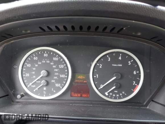 2007 BMW 5 Series 525i with VIN WBANE53547CW59197, listed as a IAAI auction lot 41867885 with 158,839 mi miles and . Bid and sale history available at carsss.com. Image 7.