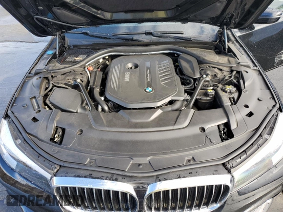 2017 BMW 7 Series 740i with VIN WBA7E2C59HG739788, listed as a Copart auction lot 48073105 with 36,274 mi miles and Salvage Title. Bid and sale history available at carsss.com. Image 11.
