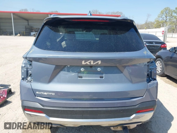 2025 Kia Sorento EX z VIN 5XYRH4JF9SG325771, wystawiony jako IAAI lot #41750566 z przebiegiem 2 834 mil mil oraz . Historia ofert i sprzedaży dostępna na DreamBid. Obrazek 17.