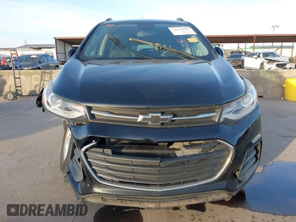 2018 Chevrolet Trax LT with VIN 3GNCJLSB7JL322947, listed as a IAAI auction lot 41820684 with 115,888 mi miles. Bid and sale history available at carsss.com. Image 13.