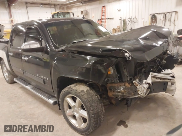 2012 Chevrolet Silverado 1500 LT with VIN 3GCPKSE77CG259983, listed as a IAAI auction lot 41934129 with 295,452 mi miles and . Bid and sale history available at DreamBid. Image 1.