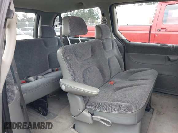 1997 Dodge Caravan Sport with VIN 2B4GP44R1VR300912, listed as a IAAI auction lot 41890418 with 203,531 mi miles and . Bid and sale history available at carsss.com. Image 8.