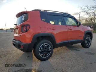 2016 Jeep Renegade Trailhawk with VIN ZACCJBCT9GPC70330, listed as a Copart auction lot 52934805 with 125,113 mi miles and Salvage title. Bid and sale history available at DreamBid. Image 3.