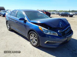 2015 Hyundai Sonata SE z VIN 5NPE24AF8FH156812, wystawiony jako IAAI lot #40492061 z przebiegiem 115 743 mil mil oraz . Historia ofert i sprzedaży dostępna na DreamBid. Obrazek 1.