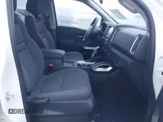 2024 Nissan Frontier Pro-4X with VIN 1N6ED1EK6RN606118, listed as a IAAI auction lot 41870471 with 19,685 mi miles and . Bid and sale history available at DreamBid. Image 5.