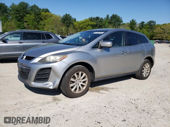 2011 Mazda CX-7 i Sport z VIN JM3ER2BM6B0376008, wystawiony jako Copart lot #54146705 z przebiegiem 177 833 mil mil oraz Czysty tytuł • Clean title. Historia ofert i sprzedaży dostępna na DreamBid. Obrazek 1.