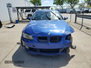 2009 BMW 3 Series 328i xDrive with VIN WBAWV53529P079785, listed as a Copart auction lot 51698265 with 135,725 mi miles and Salvage Title. Bid and sale history available at carsss.com. Image 5.