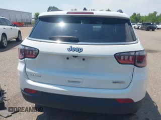 2024 Jeep Compass Latitude with VIN 3C4NJDBN2RT138917, listed as a IAAI auction lot 42761232 with 34,502 mi miles and . Bid and sale history available at DreamBid. Image 17.