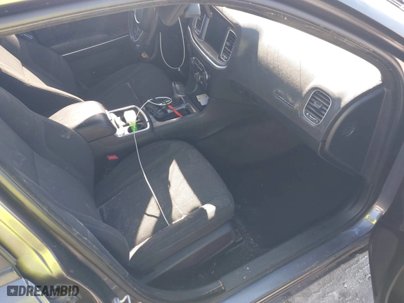 2016 Dodge Charger R/T with VIN 2C3CDXCT1GH226526, listed as a IAAI auction lot 41605374 with 222,079 mi miles. Bid and sale history available at carsss.com. Image 5.