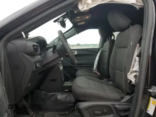 2023 Ford Police Interceptor Utility z VIN 1FM5K8AB4PGC00360, wystawiony jako Copart lot #56393505 z przebiegiem 28 905 mil mil oraz Szkoda całkowita • Salvage title. Historia ofert i sprzedaży dostępna na DreamBid. Obrazek 7.