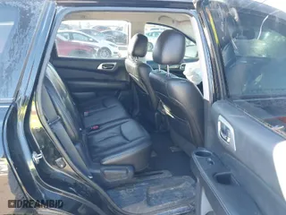 2014 Nissan Pathfinder Platinum with VIN 5N1AR2MM3EC692923, listed as a IAAI auction lot 41400968 with 202,186 mi miles. Bid and sale history available at carsss.com. Image 8.