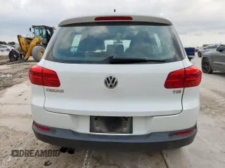 2017 Volkswagen Tiguan S с VIN WVGAV7AX6HK034093, выставлен на аукционе Copart как лот 58976965 с пробегом 103 474 миль миль и Списание • Salvage title. История ставок и продаж доступна на DreamBid. Изображение 6.