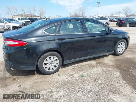 2014 Ford Fusion S with VIN 3FA6P0G75ER387702, listed as a IAAI auction lot 41912113 with 180,002 mi miles. Bid and sale history available at carsss.com. Image 4.