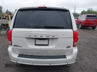 2017 Dodge Grand Caravan SXT with VIN 2C4RDGCG2HR645439, listed as a IAAI auction lot 42141378 with 161,518 mi miles and . Bid and sale history available at DreamBid. Image 16.