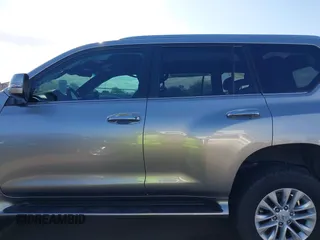2023 Lexus GX 460 Premium with VIN JTJAM7BX3P5372275, listed as a IAAI auction lot 42043457 with 31,735 mi miles and . Bid and sale history available at DreamBid. Image 14.
