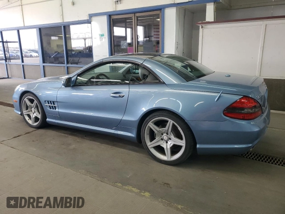 2011 Mercedes-Benz SL 550 z VIN WDBSK7BA2BF165452, wystawiony jako Copart lot #56489445 z przebiegiem Nie podano mil oraz Szkoda całkowita • Salvage title. Historia ofert i sprzedaży dostępna na DreamBid. Obrazek 2.