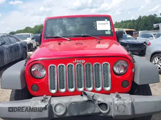 2016 Jeep Wrangler Unlimited Sport z VIN 1C4BJWDG0GL176104, wystawiony jako IAAI lot #42456659 z przebiegiem 116 902 mil mil oraz . Historia ofert i sprzedaży dostępna na DreamBid. Obrazek 12.