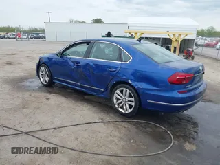 2017 Volkswagen Passat 1.8T SE w/Technology with VIN 1VWGT7A32HC003089, listed as a IAAI auction lot 41933870 with 118,863 mi miles. Bid and sale history available at carsss.com. Image 3.