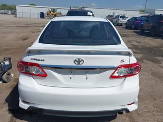 2013 Toyota Corolla L with VIN 2T1BU4EE4DC981499, listed as a IAAI auction lot 42052280 with 111,153 mi miles. Bid and sale history available at carsss.com. Image 16.