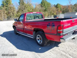 1996 Dodge Ram 1500 with VIN 1B7HC16Y4TS675808, listed as a IAAI auction lot 40653151 with 245,747 mi miles. Bid and sale history available at carsss.com. Image 3.