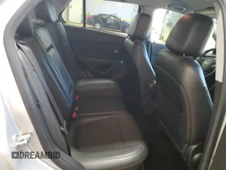 2021 Chevrolet Trax LT z VIN KL7CJLSB2MB329719, wystawiony jako Copart lot #60140315 z przebiegiem Nie podano mil oraz Szkoda całkowita • Salvage title. Historia ofert i sprzedaży dostępna na DreamBid. Obrazek 11.
